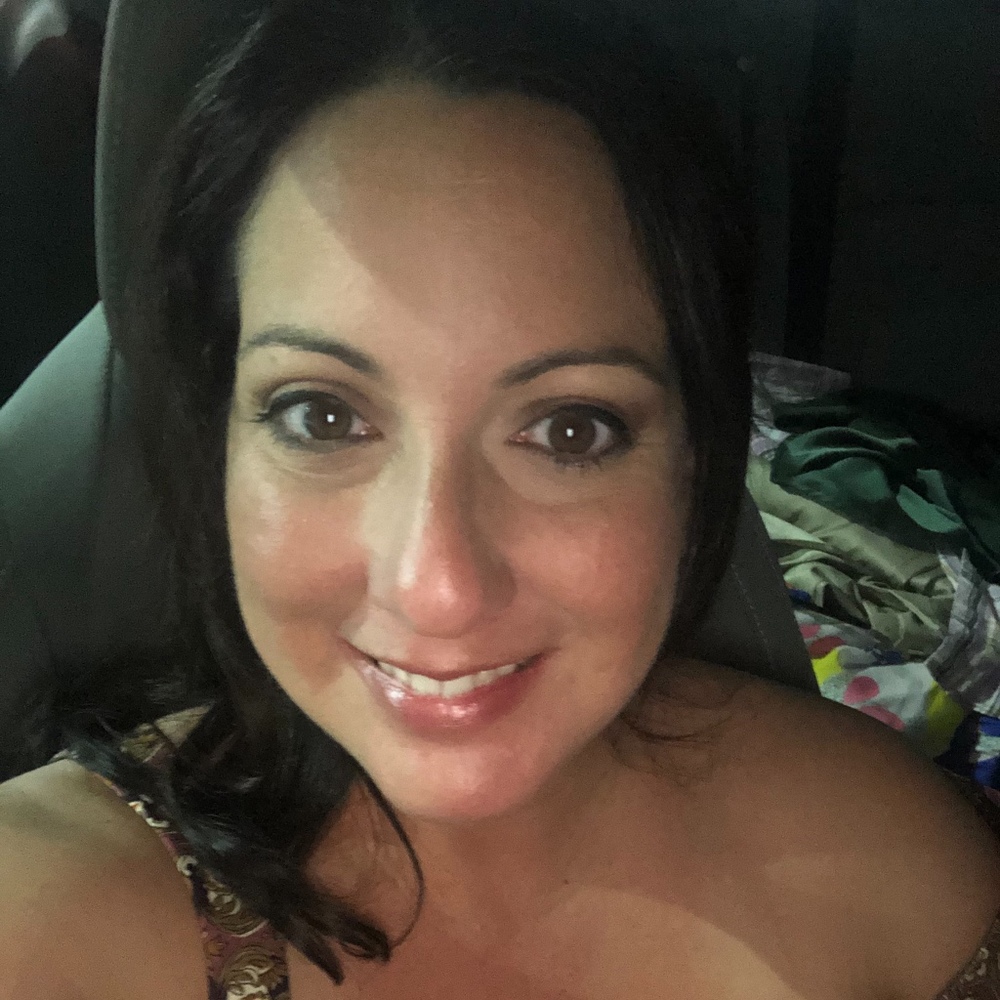 Meet your Posher, Sonia